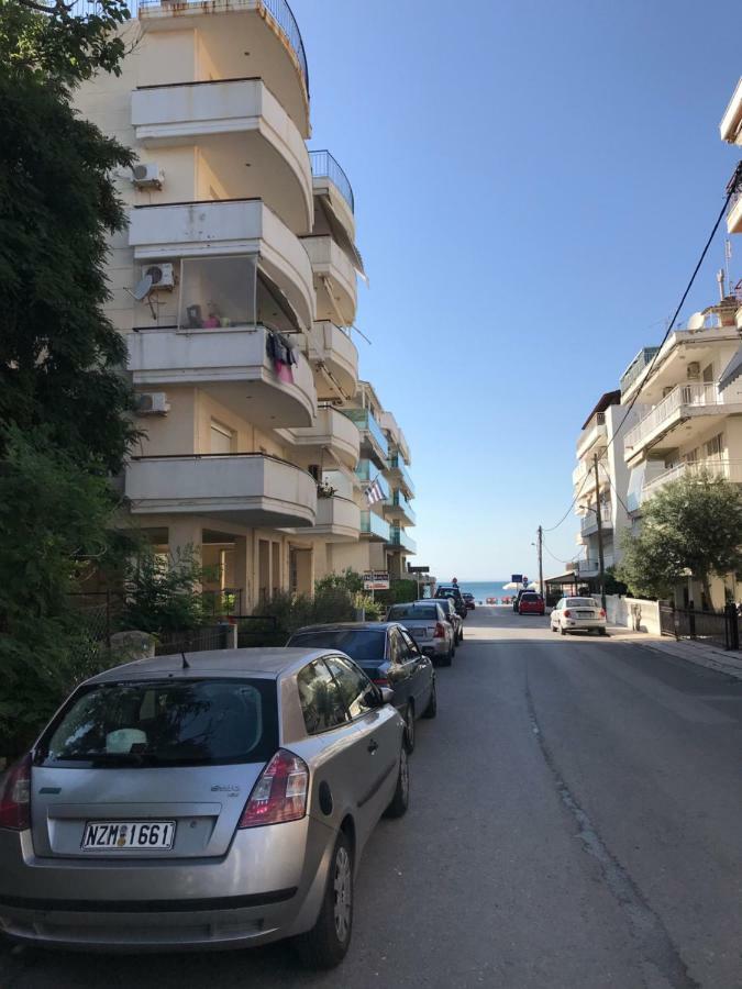 Aegean Studio By The Sea Apartment Peraia  ภายนอก รูปภาพ