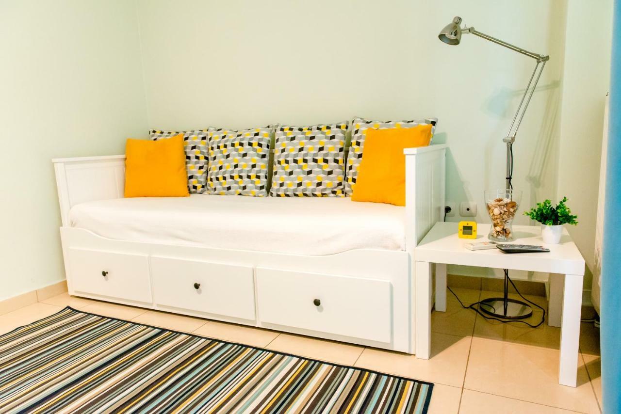 Aegean Studio By The Sea Apartment Peraia  ภายนอก รูปภาพ