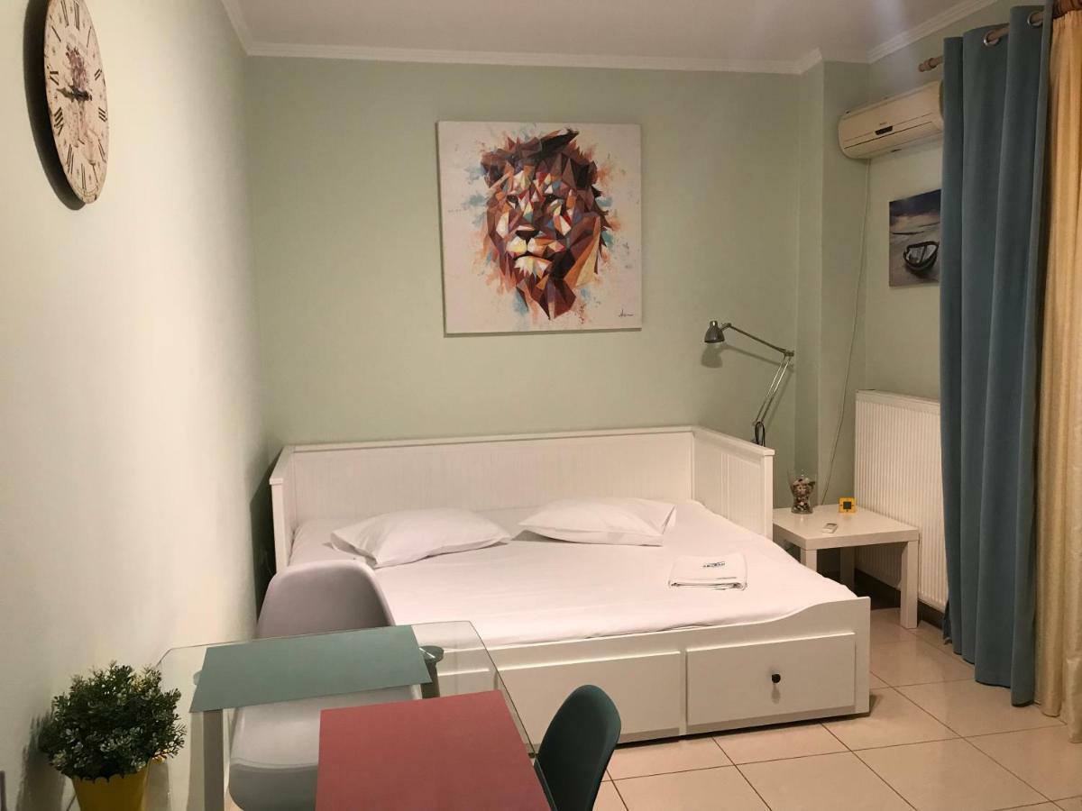 Aegean Studio By The Sea Apartment Peraia  ภายนอก รูปภาพ